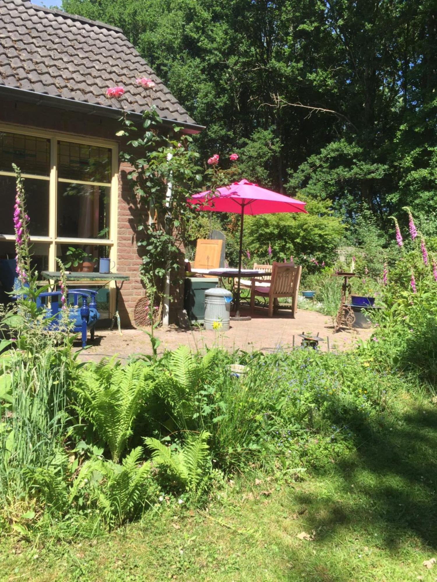 Blauwe Lelie Villa Ewijk Eksteriør bilde